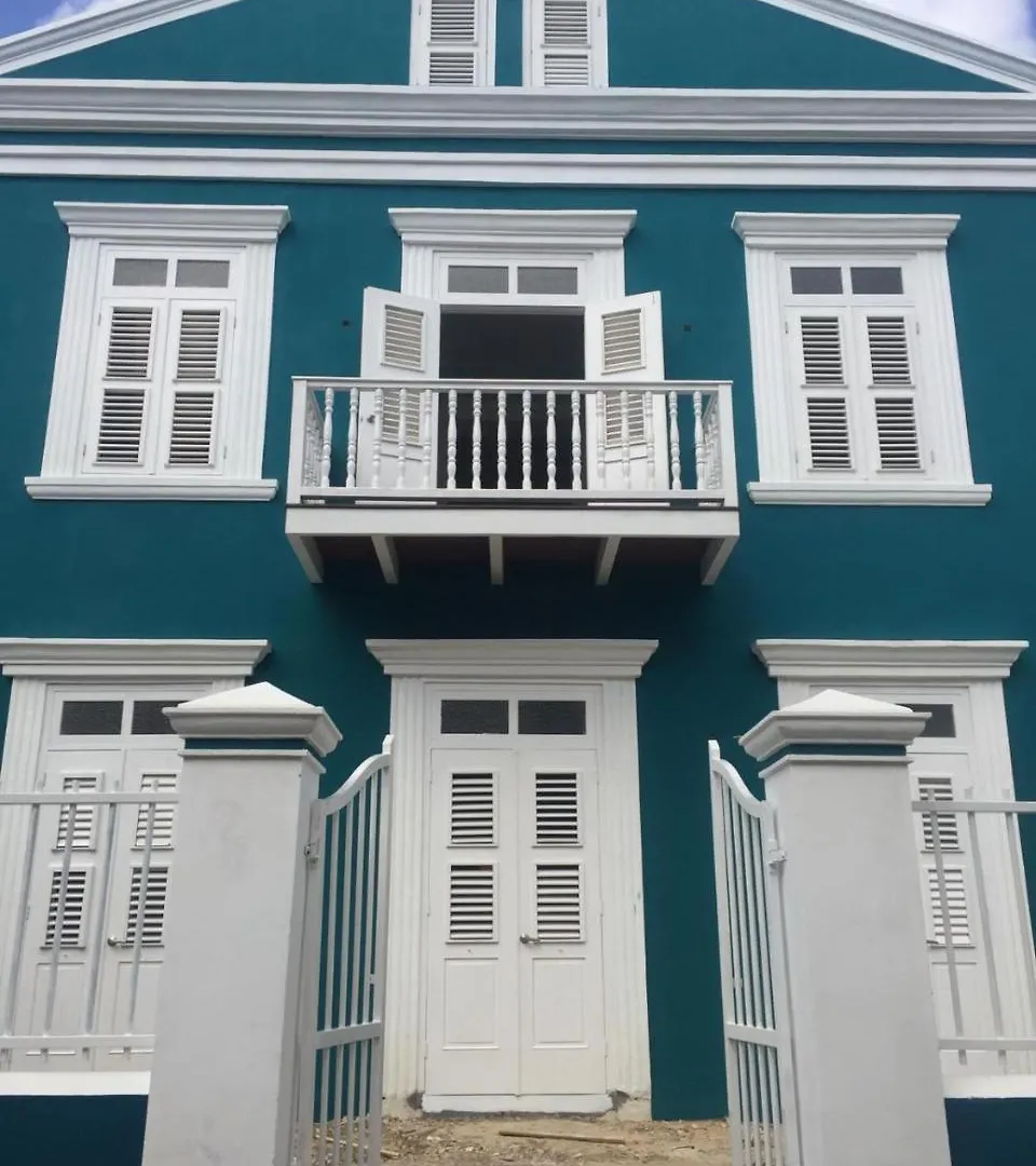 Anna Bay Boutique Hotel location